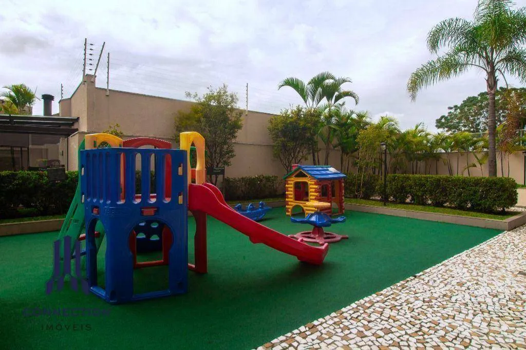 2-bedroom apartment with a private BBQ — photo 25
