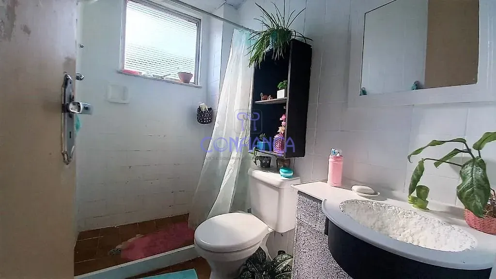 Apartamento com 2 dormitórios e mesa de trabalho — photo 16