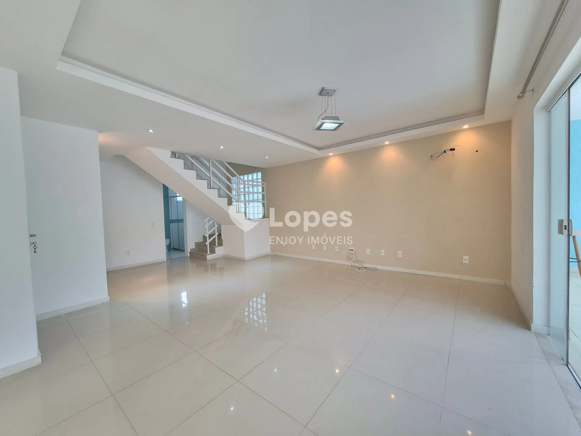 Будинок 247 м² з балконом із грилем та власним барбекю — photo 20