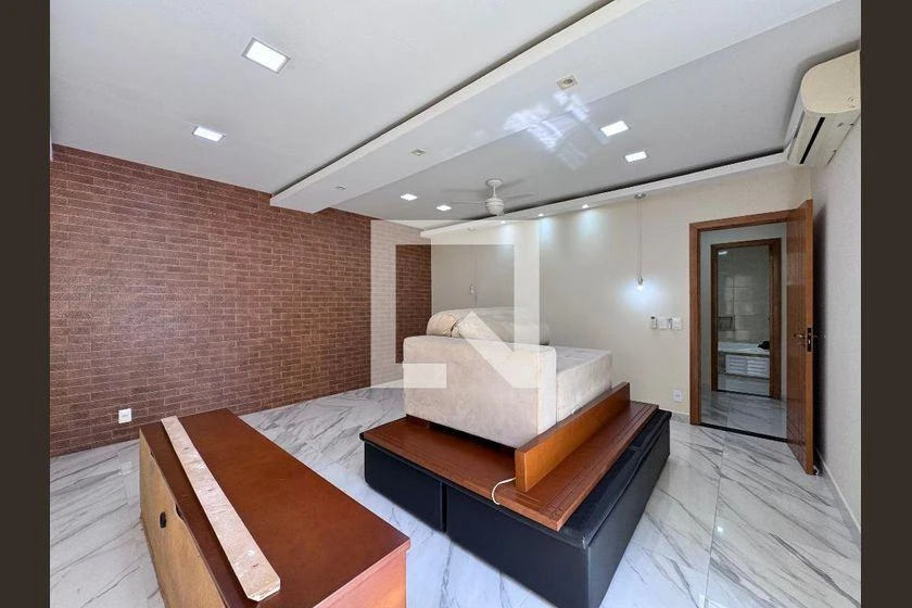 Furnished 367 m² apartment with 4 bedrooms and 3 parking — photo 12