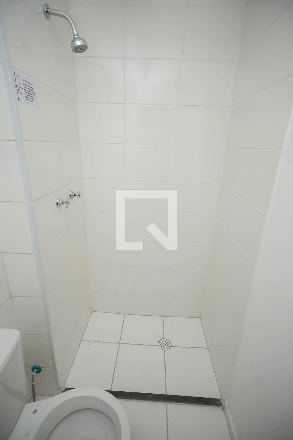 2-bedroom apartment with laundry area and 1 parking spot — photo 31