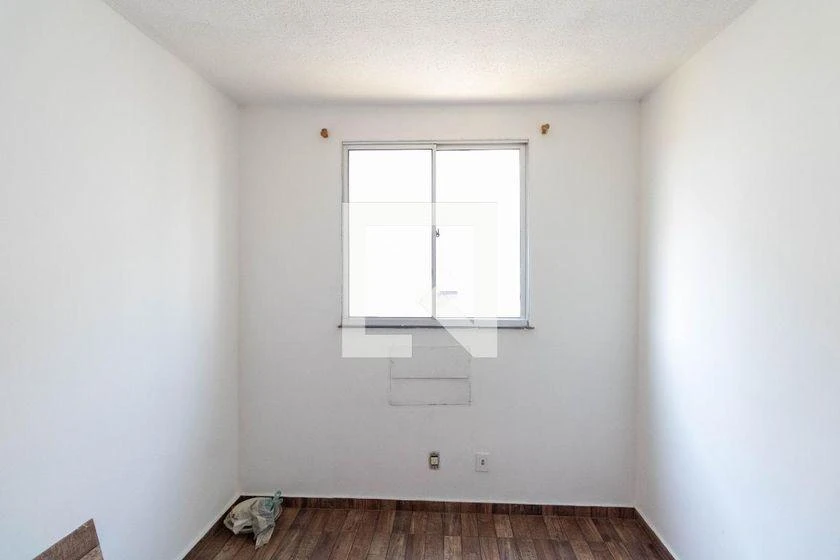 Home office in a 2-bedroom apartment, 32 m² — photo 22