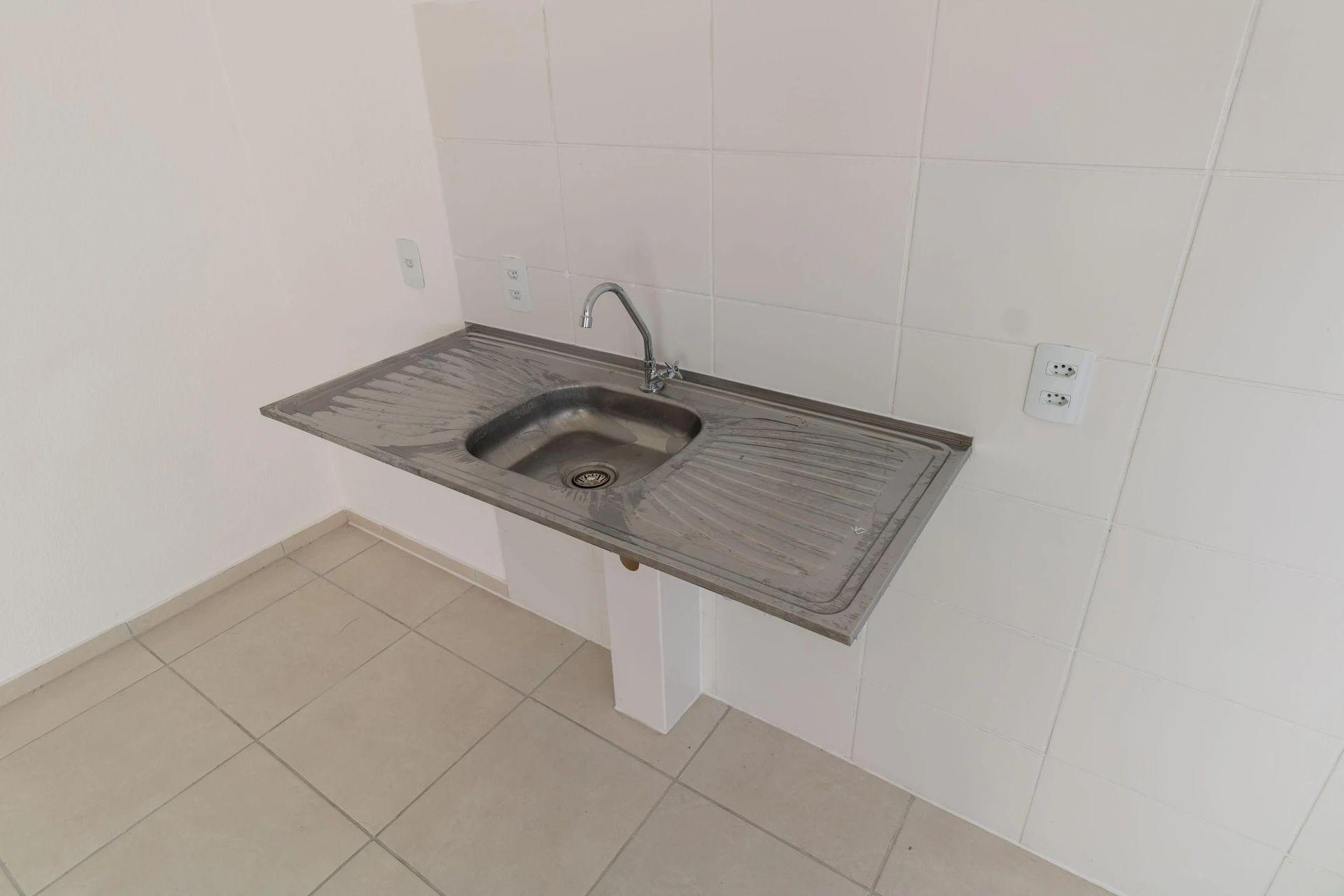 Apartamento de 2 quartos em condomínio com academia — photo 46