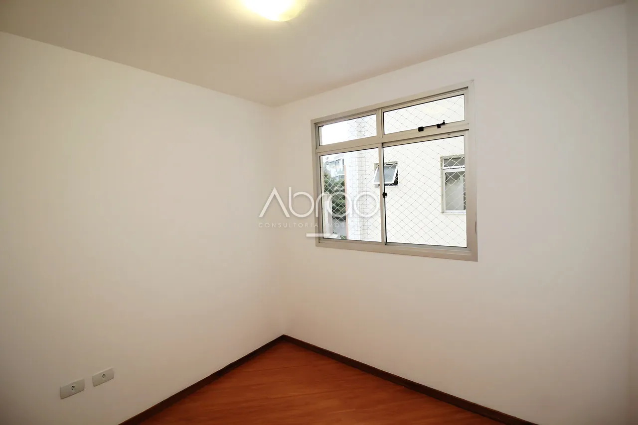 3-bedroom apartment with private balcony and built-in grill — photo 12