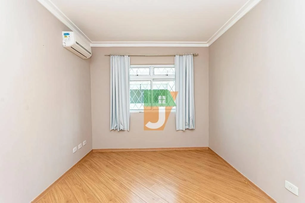 Casa de 4 quartos com banheira, Jardim das Américas — photo 9