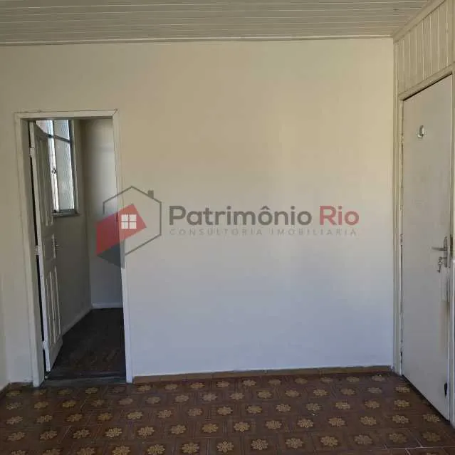 Apartamento sem mobília com 2 quartos e varanda — photo 9
