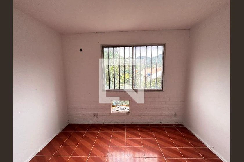 Unfurnished apartment with 2 bedrooms and gas water heater — photo 4