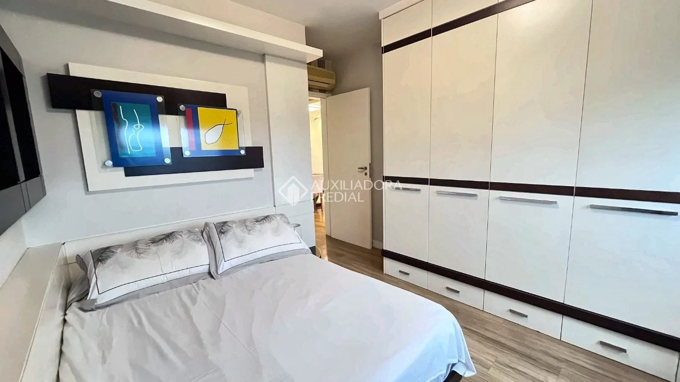Вид на парк та 2 спальні: квартира 40 м² — photo 15