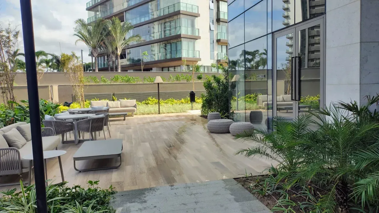Apartamento com 3 suítes e varanda com vidro — photo 5