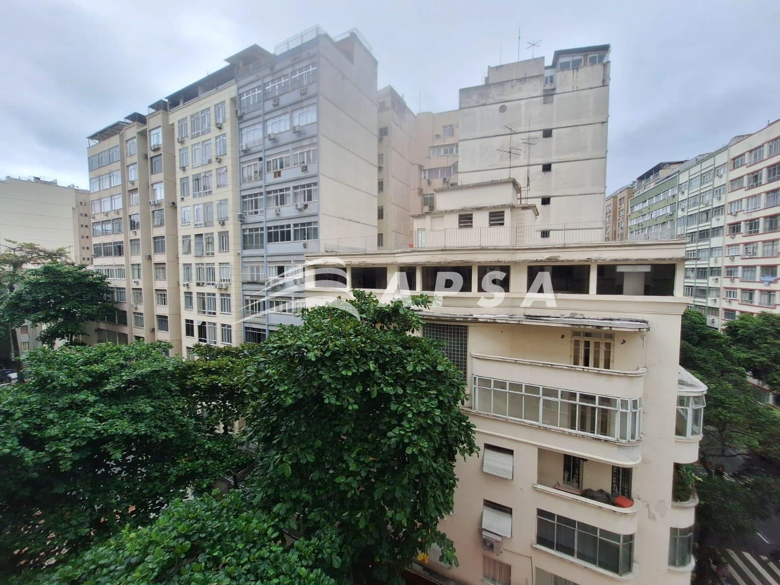 Деревянный пол или ламинат и 2 спальни: квартира 92 м² — photo 16