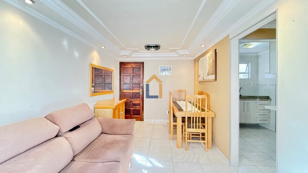 3-bedroom apartment with a washing machine in Curitiba — photo 22