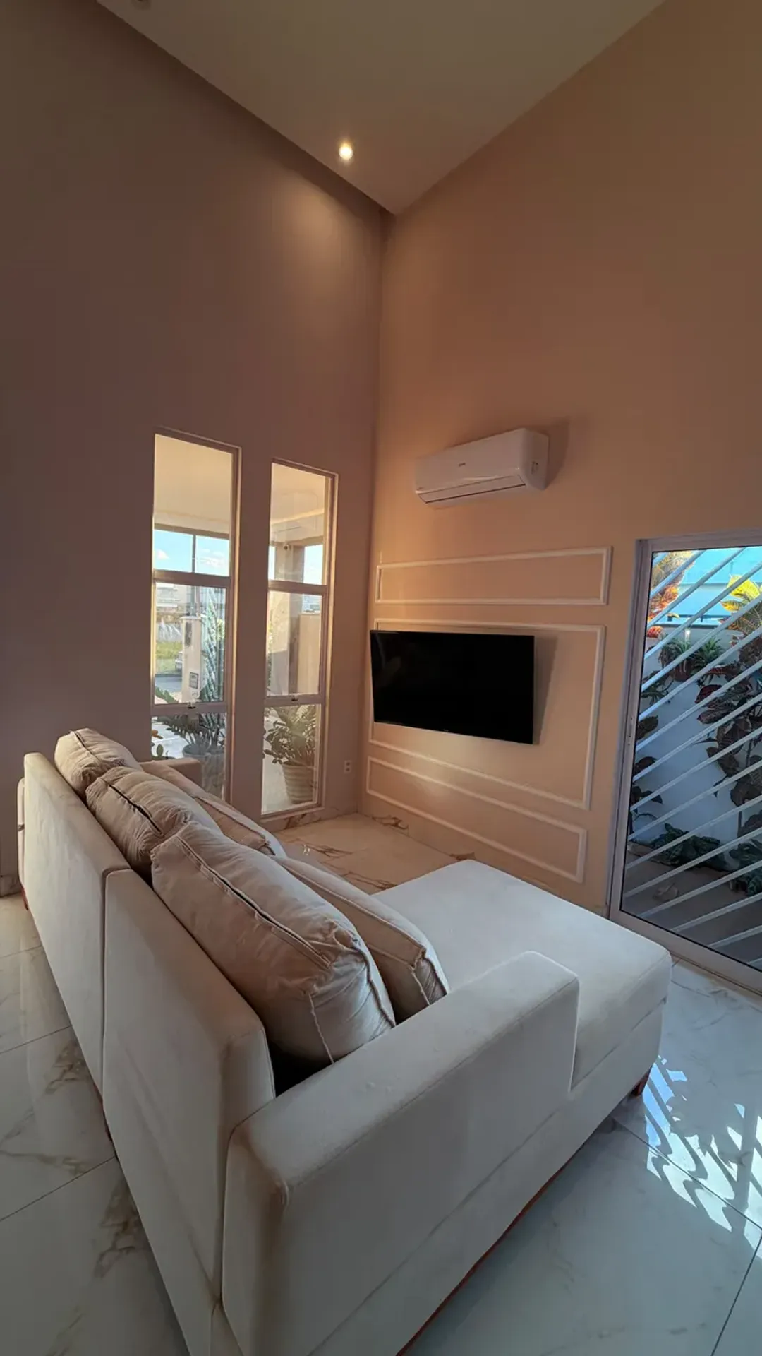 Casa de 4 dormitorios con balcón gourmet en João Pessoa — photo 5