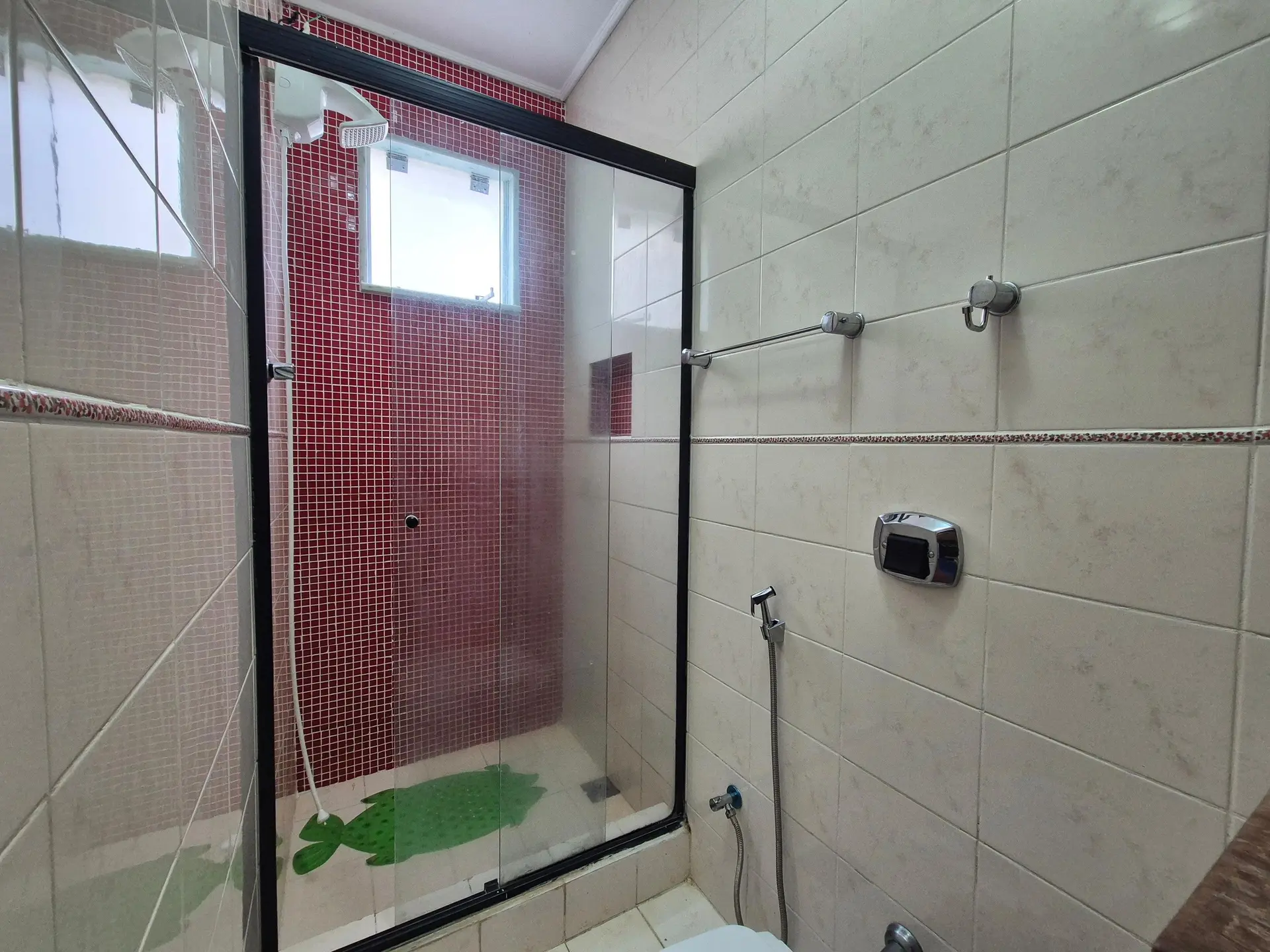 Casa em condomínio com 3 suítes e churrasqueira na varanda — photo 54