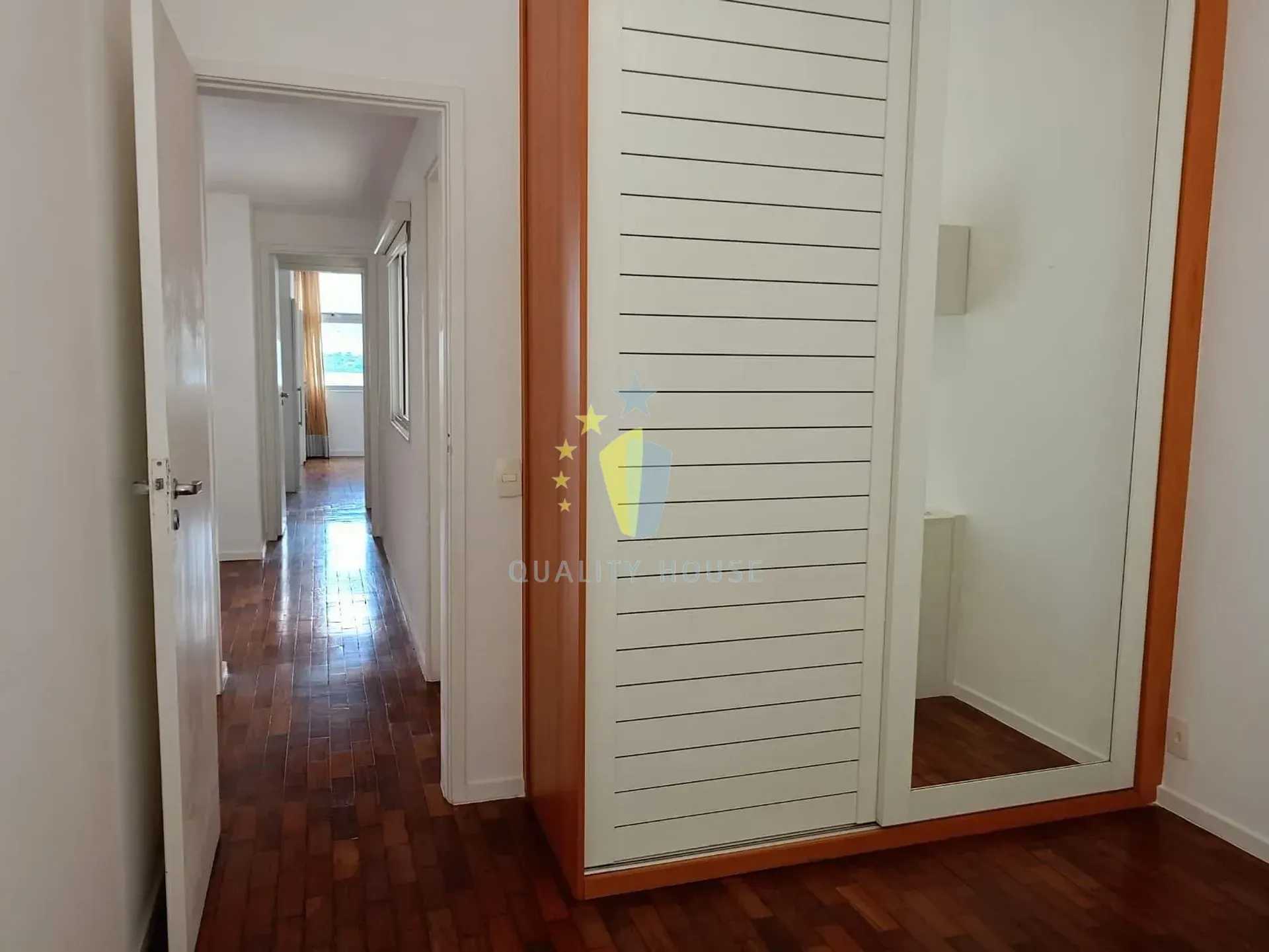 Water view in a 3-bedroom apartment, 110 m² — photo 22