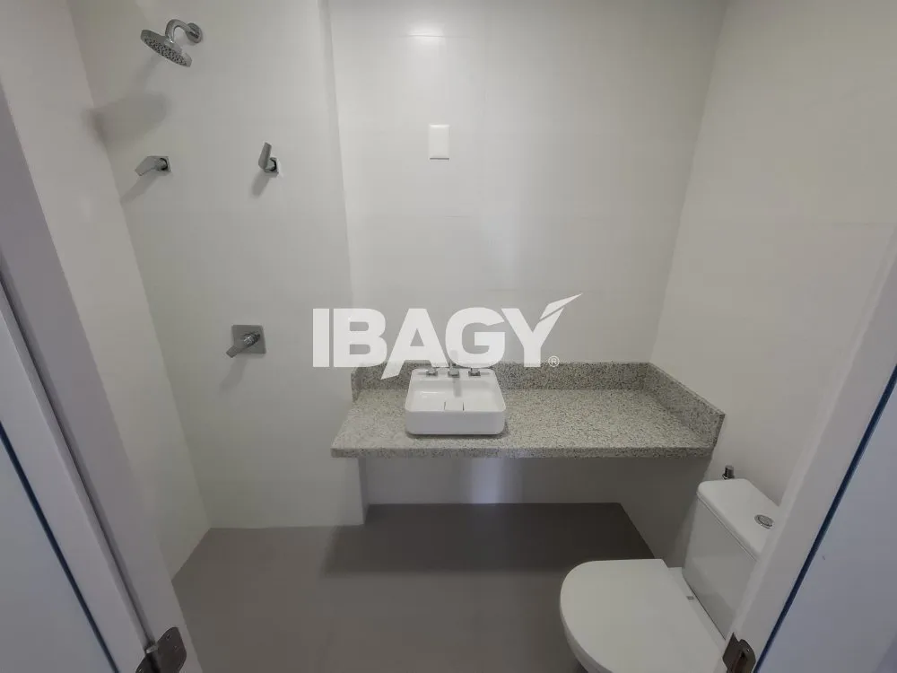 Apartamento amueblado de 2 dormitorios con suite y 2 plazas — photo 6