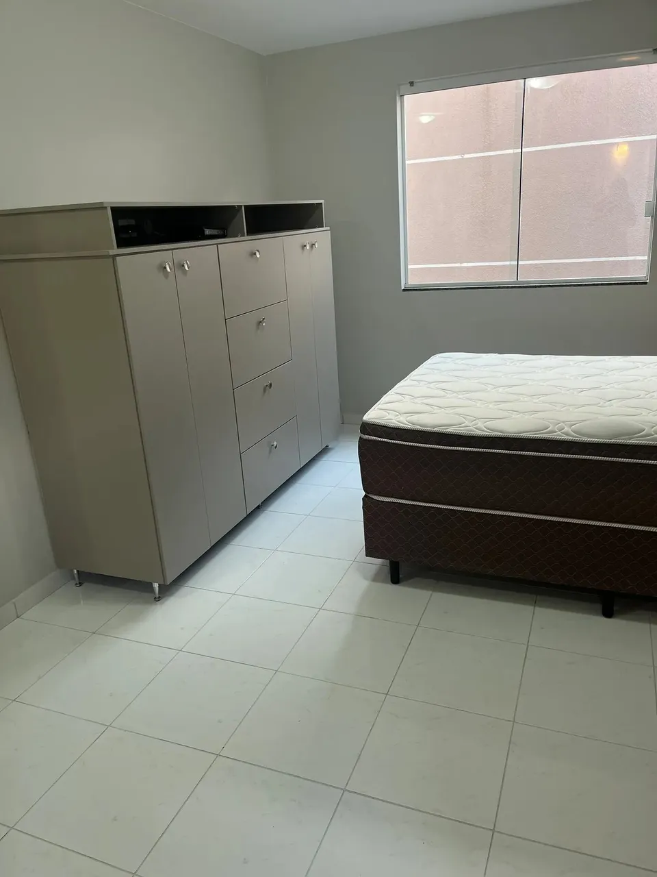Apartamento mobiliado de 1 dormitório com vaga — photo 10