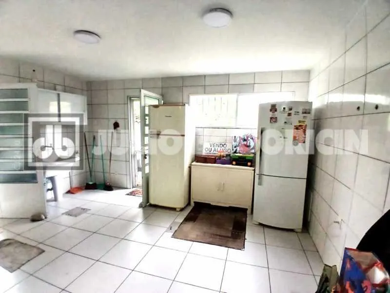 Casa com 5 quartos e área da piscina aberta — photo 2