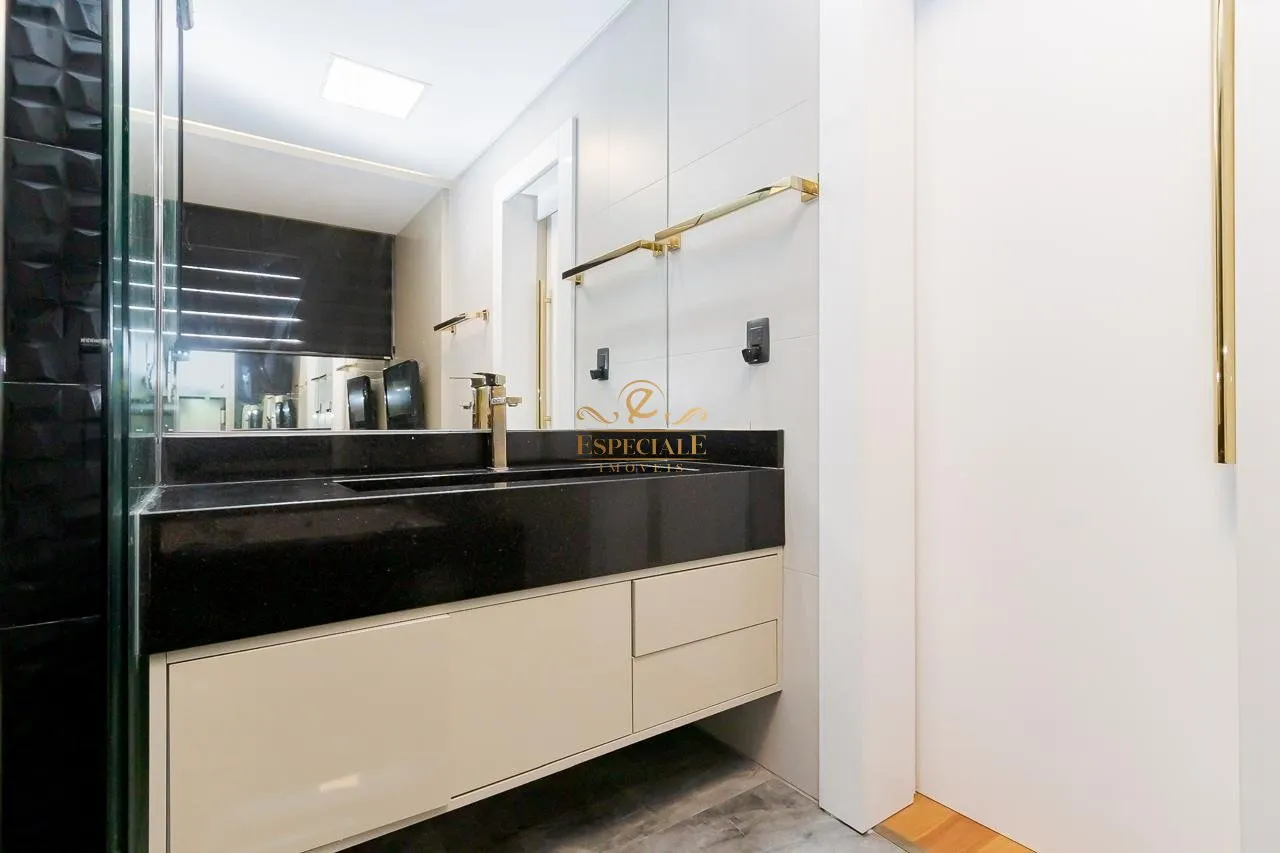 Furnished house with 4 bedrooms and 5 bathrooms in a condo — photo 17