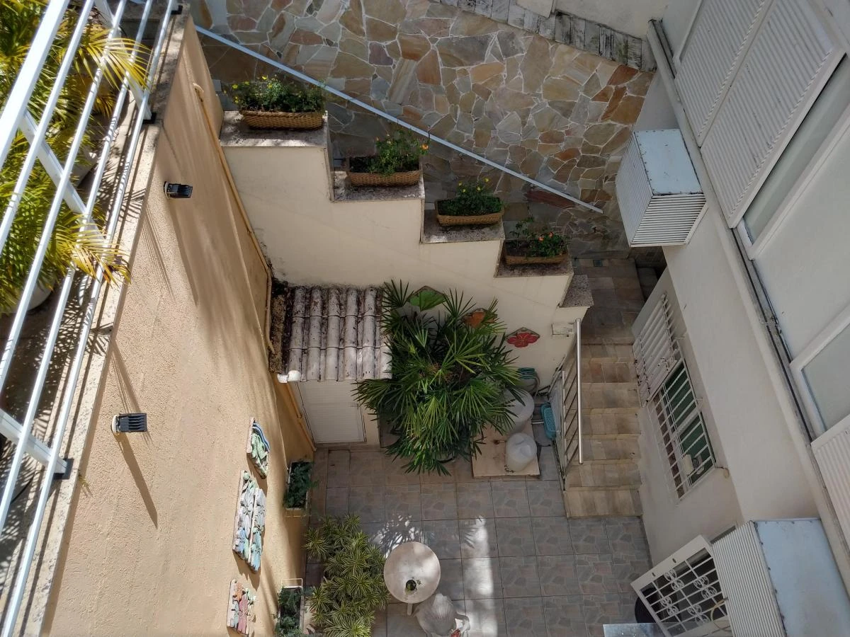 Casa mobiliada com 6 quartos e piscina aberta compartilhada — photo 29