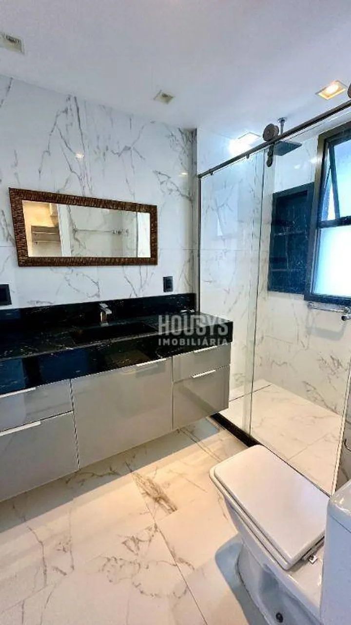 Furnished 4-bedroom apartment with 169 m² — photo 16