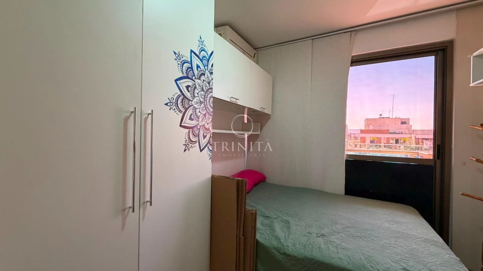 Unfurnished 2-bedroom apartment with 3 bathrooms — photo 21