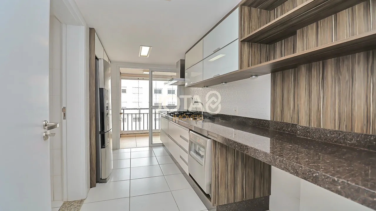 Apartment with 4 bedrooms and a private BBQ — photo 7