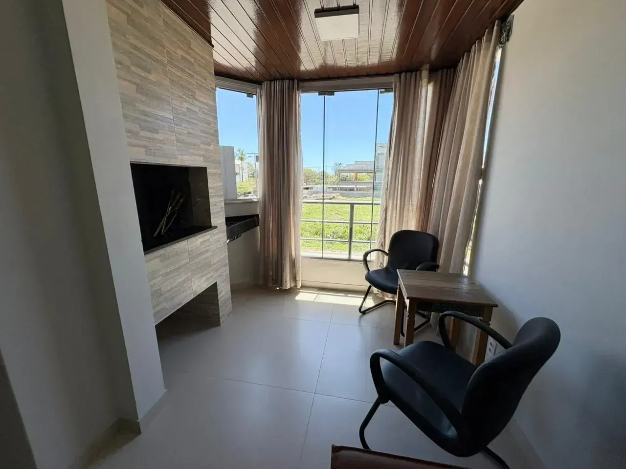 Furnished 68 m² apartment with 2 bedrooms and balcony grill — photo 2