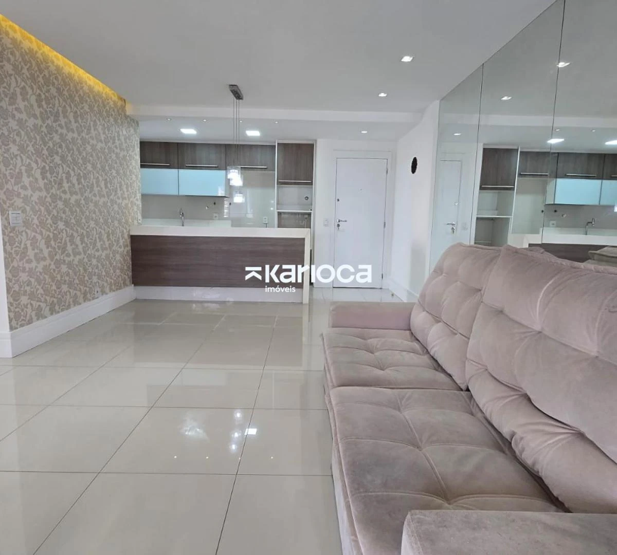 Floor-to-ceiling windows in a 3-bedroom apartment, 90 m² — photo 14