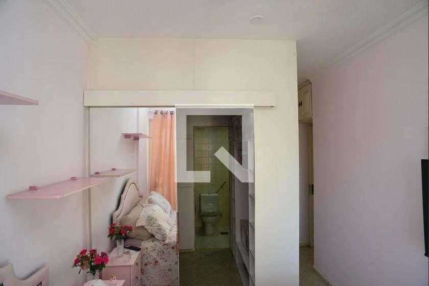 2-bedroom apartment with an en-suite bathroom — photo 9