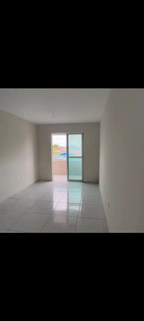 Unfurnished apartment with 2 bedrooms and 2 bathrooms — photo 4