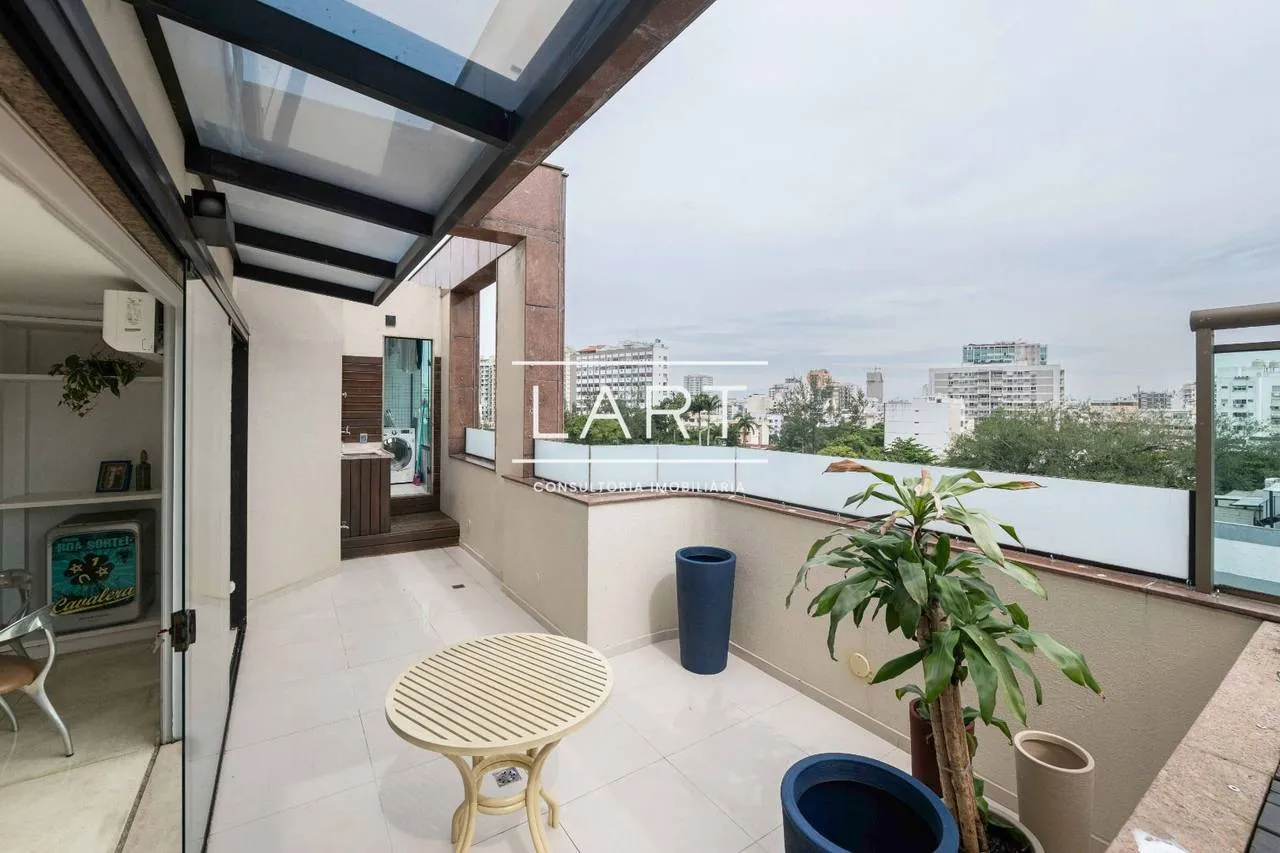 Джакузі та 2 спальні: квартира 170 м² — photo 21