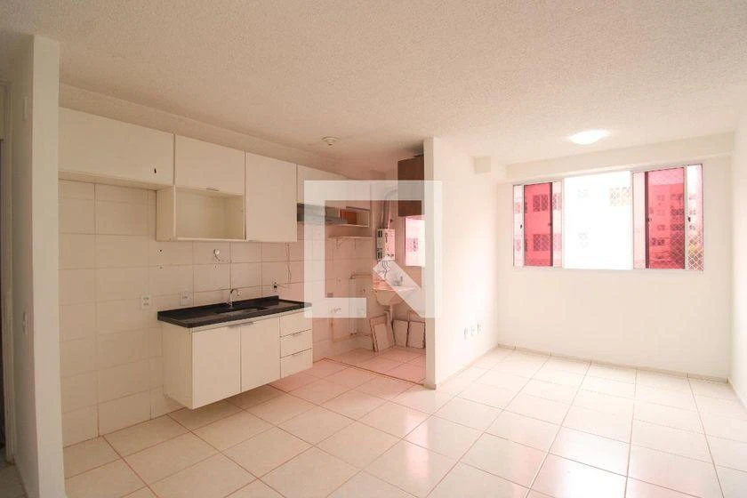 Home office in a 2-bedroom apartment, 43 m² — photo 2