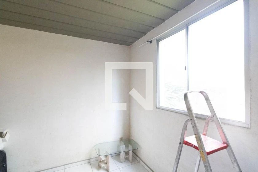 2-bedroom apartment in a building with a gym — photo 17