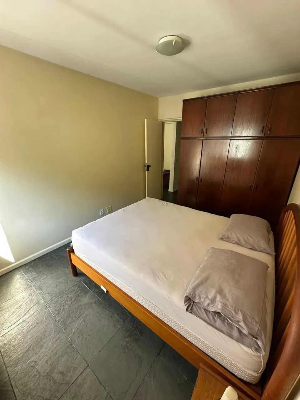 Furnished 1-bedroom apartment with 48 m² and parking — photo 11