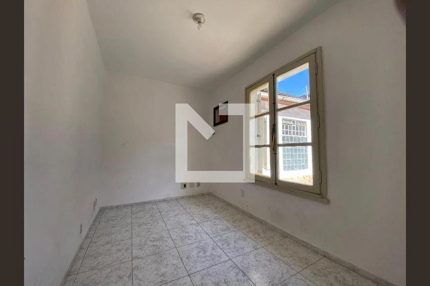 Rental house with 6 bedrooms and 704 m² — photo 26