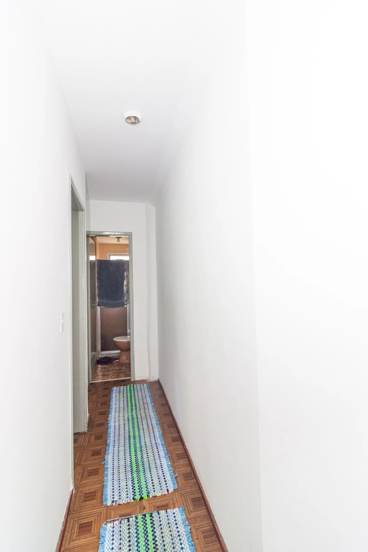Furnished 2-bedroom apartment with 1 parking space — photo 41