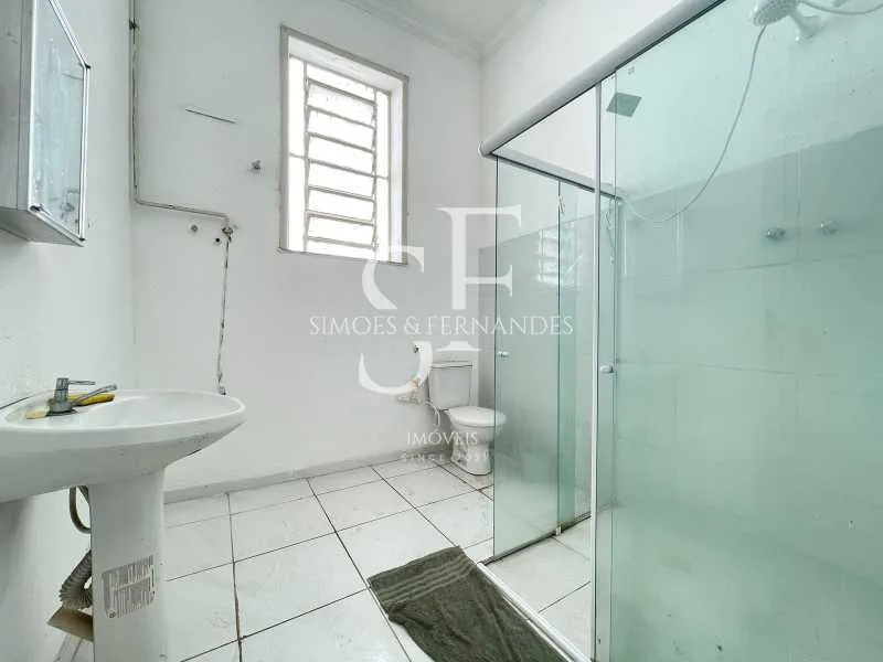 Casa com 4 quartos, 3 banheiros e 4 vagas — photo 24