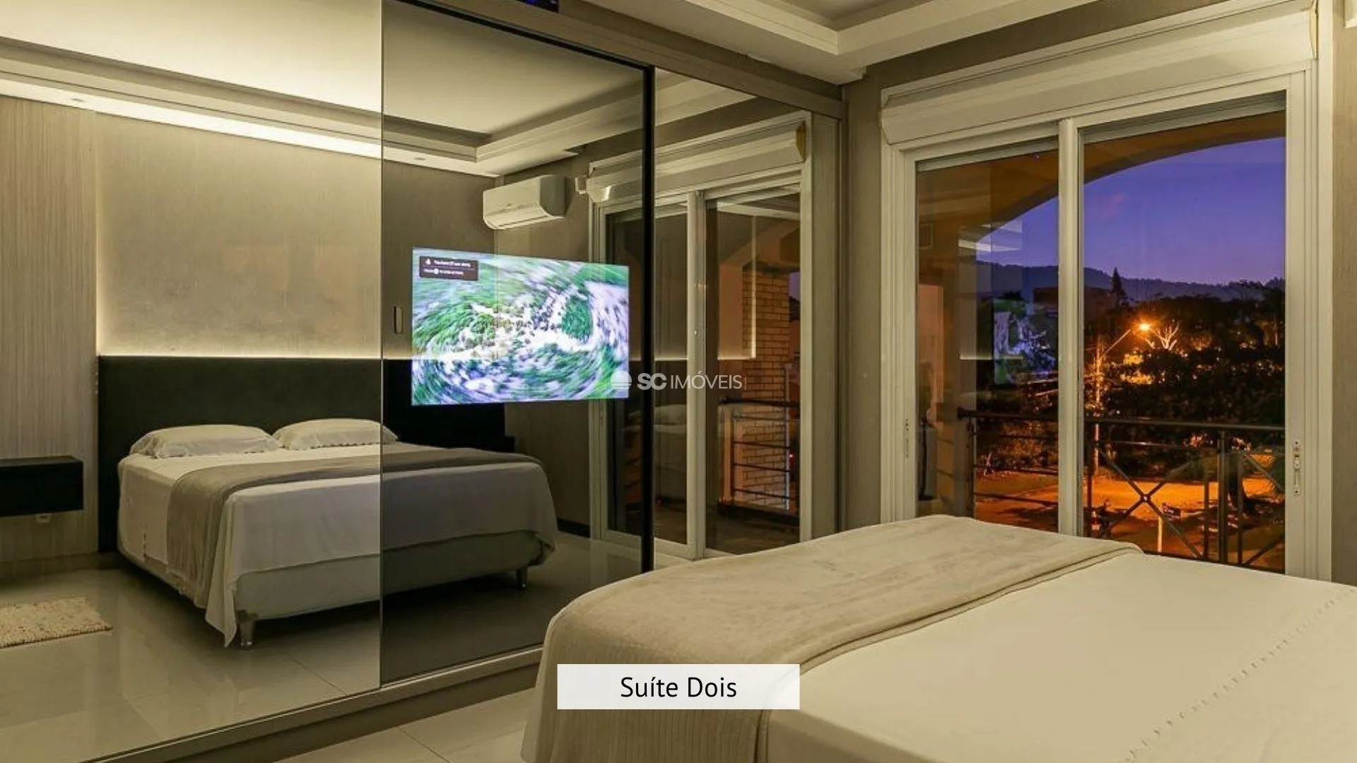 800 m² house with 6 en-suite rooms and 4 parking spaces — photo 32