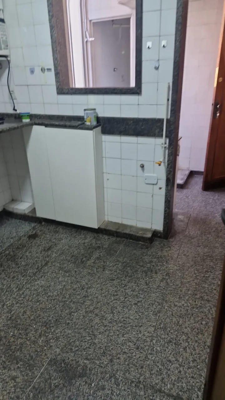 3-bedroom apartment with 2 bathrooms and 1 parking spot — photo 2