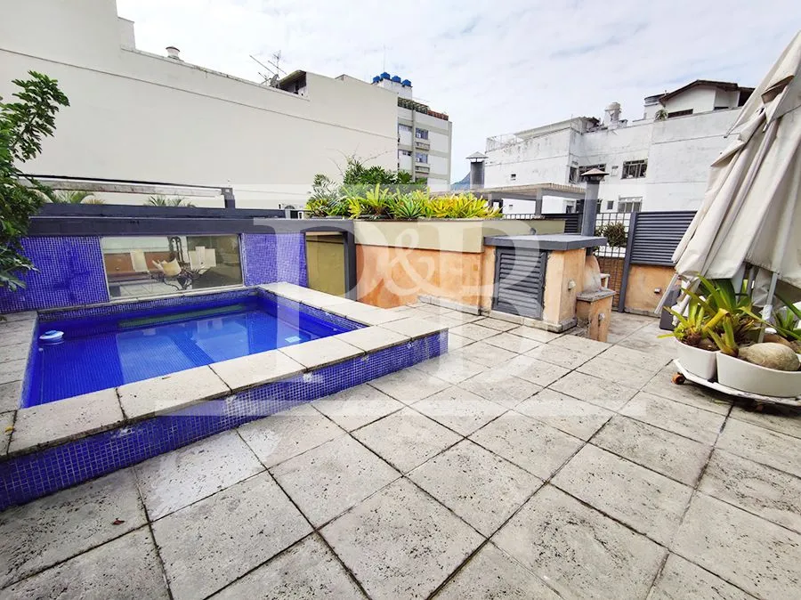 Penthouse with 4 bedrooms and 4 baths, 539 m² — photo 2