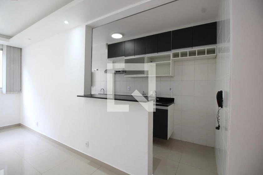 Apartamento de 2 quartos em condomínio com piscina — photo 33