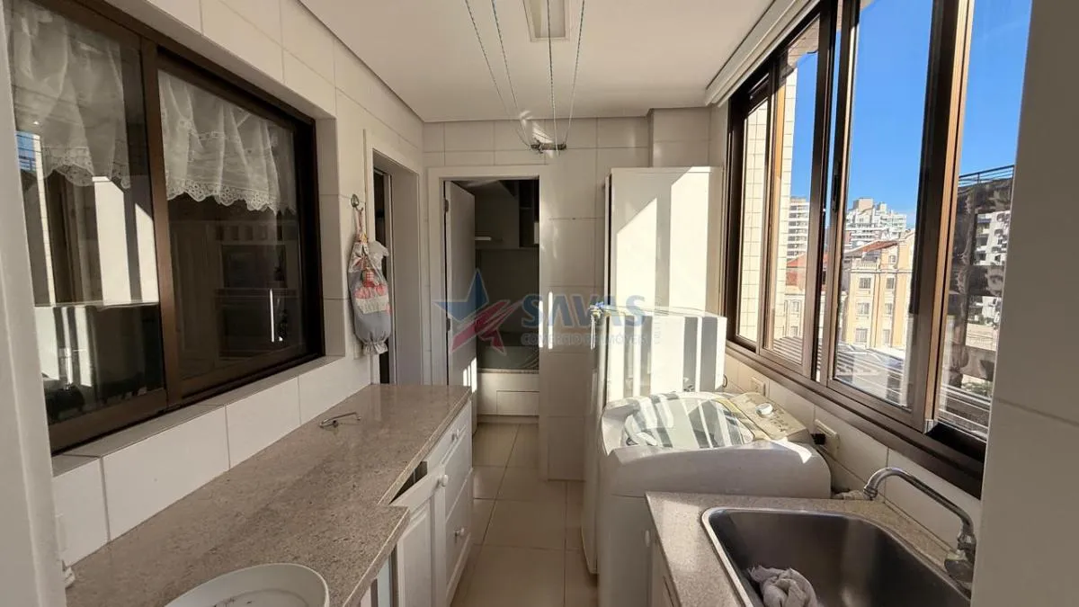 Apartamento amueblado con 3 suites y 2 plazas de garaje — photo 28