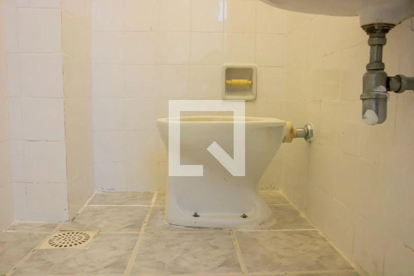Apartamento de alquiler con 2 dormitorios y 75 m² — photo 40