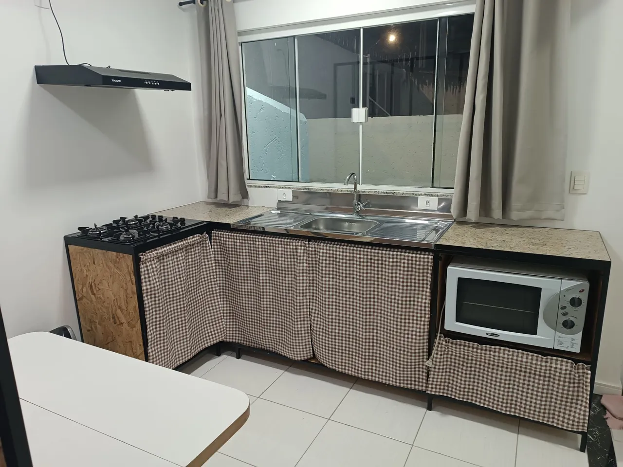One-bedroom, 19 m² apartment in Florianópolis — photo 6