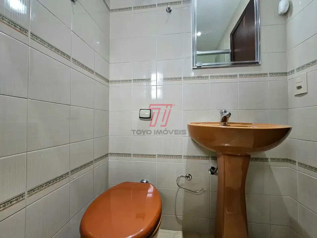 Квартира з 3 спальнями 98 м² і балконом — photo 11