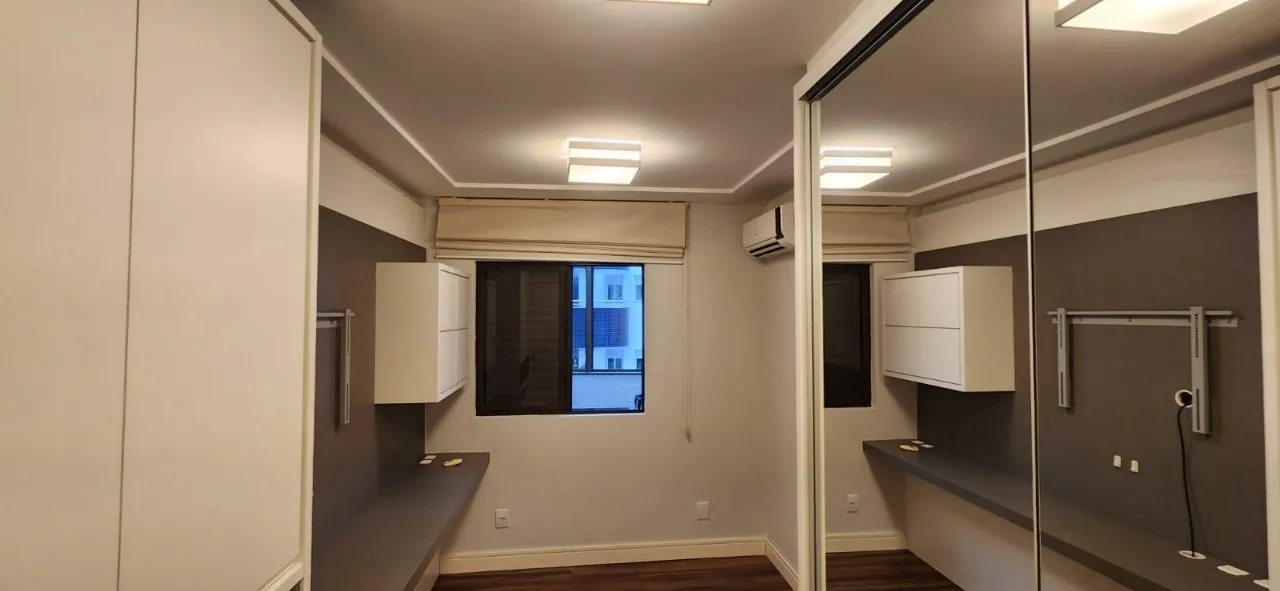 Apartamento mobiliado de 3 dormitórios com sacada envidraçada — photo 13
