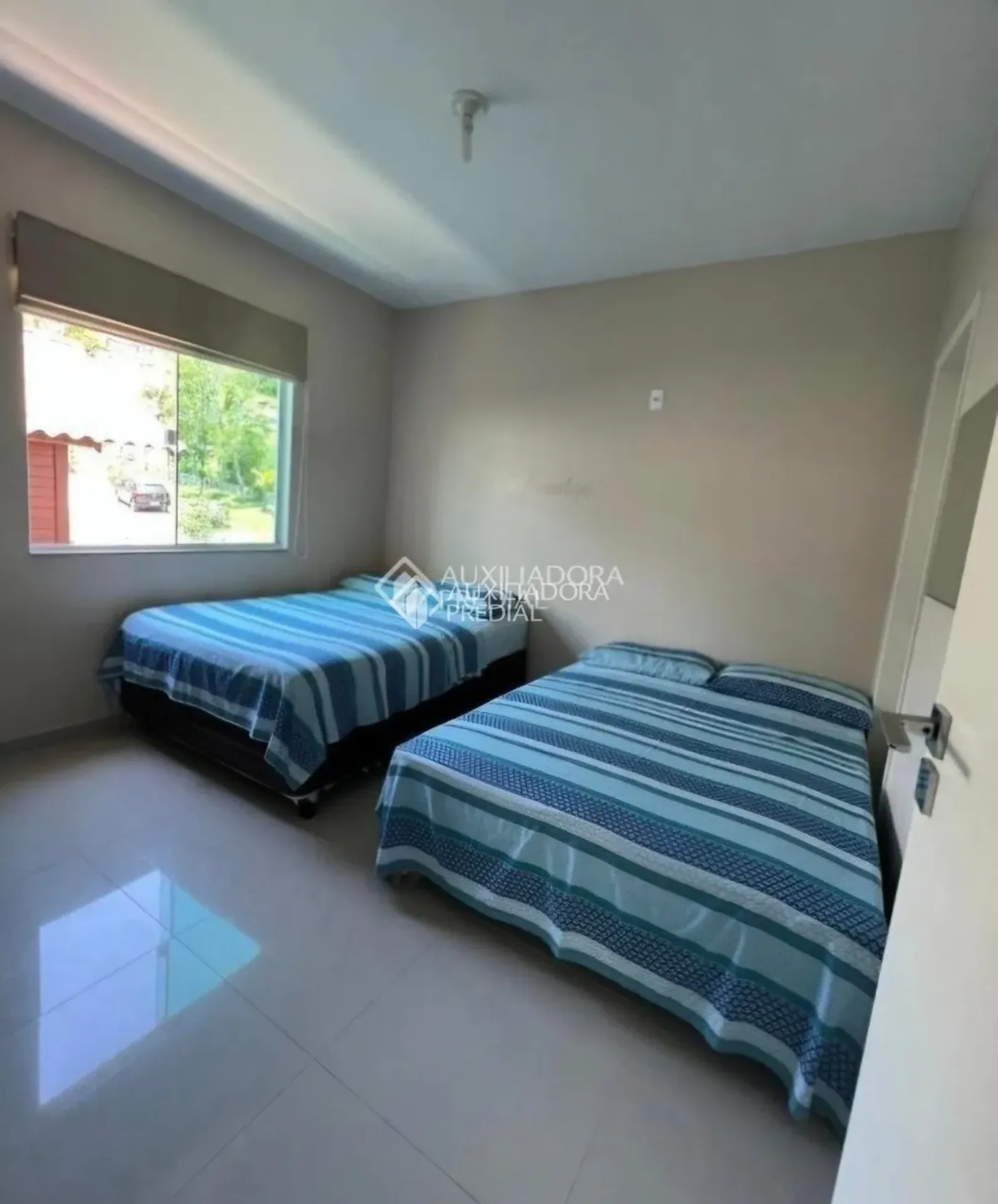 Casa mobiliada de 3 quartos com jardim e BBQ privativo — photo 4