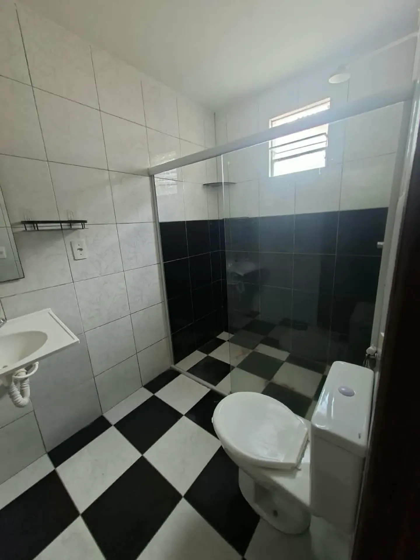 4-bedroom house, 2 with their own bathrooms, 200 m² — photo 10