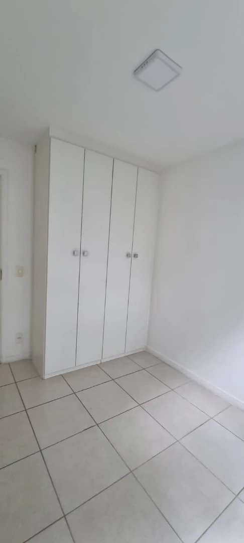 2-bedroom apartment with 1 en-suite bathroom and parking — photo 10