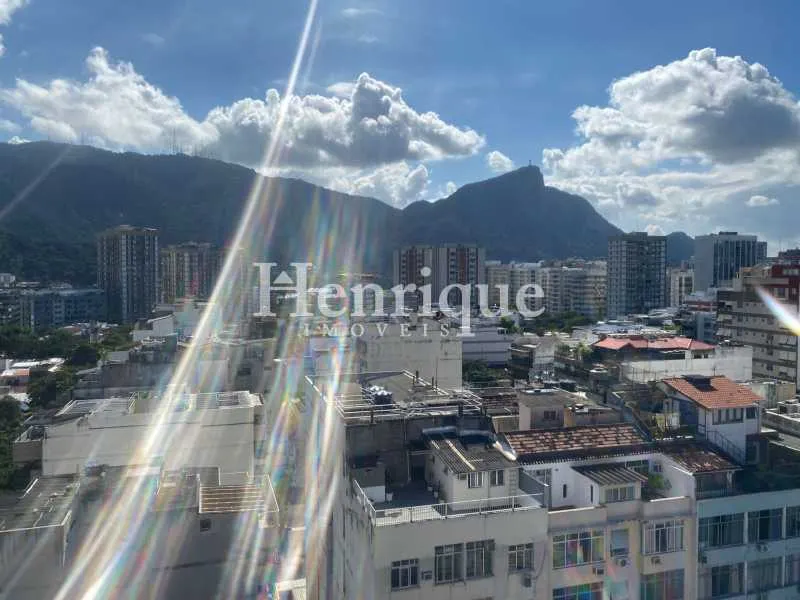 Apartamento mobiliado com 3 quartos e 2 banheiros — photo 17